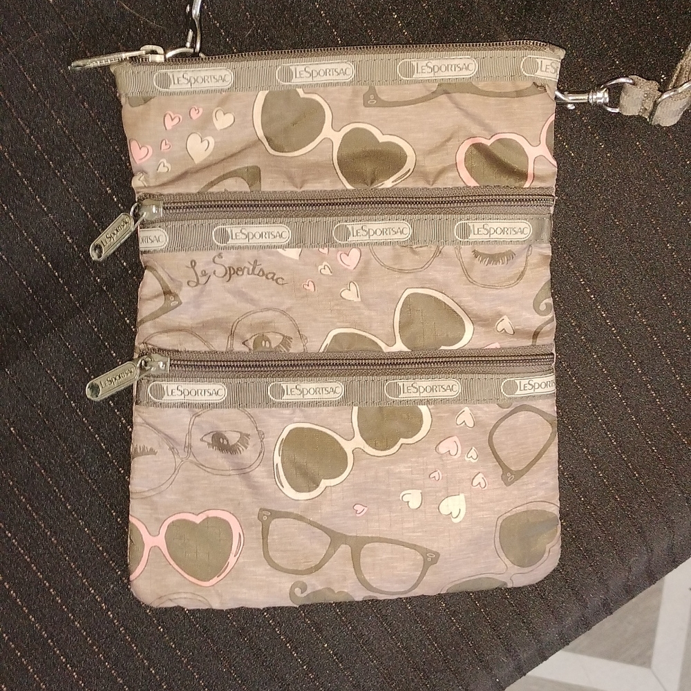💝Rare Lesportsac small crossbody bag.💝